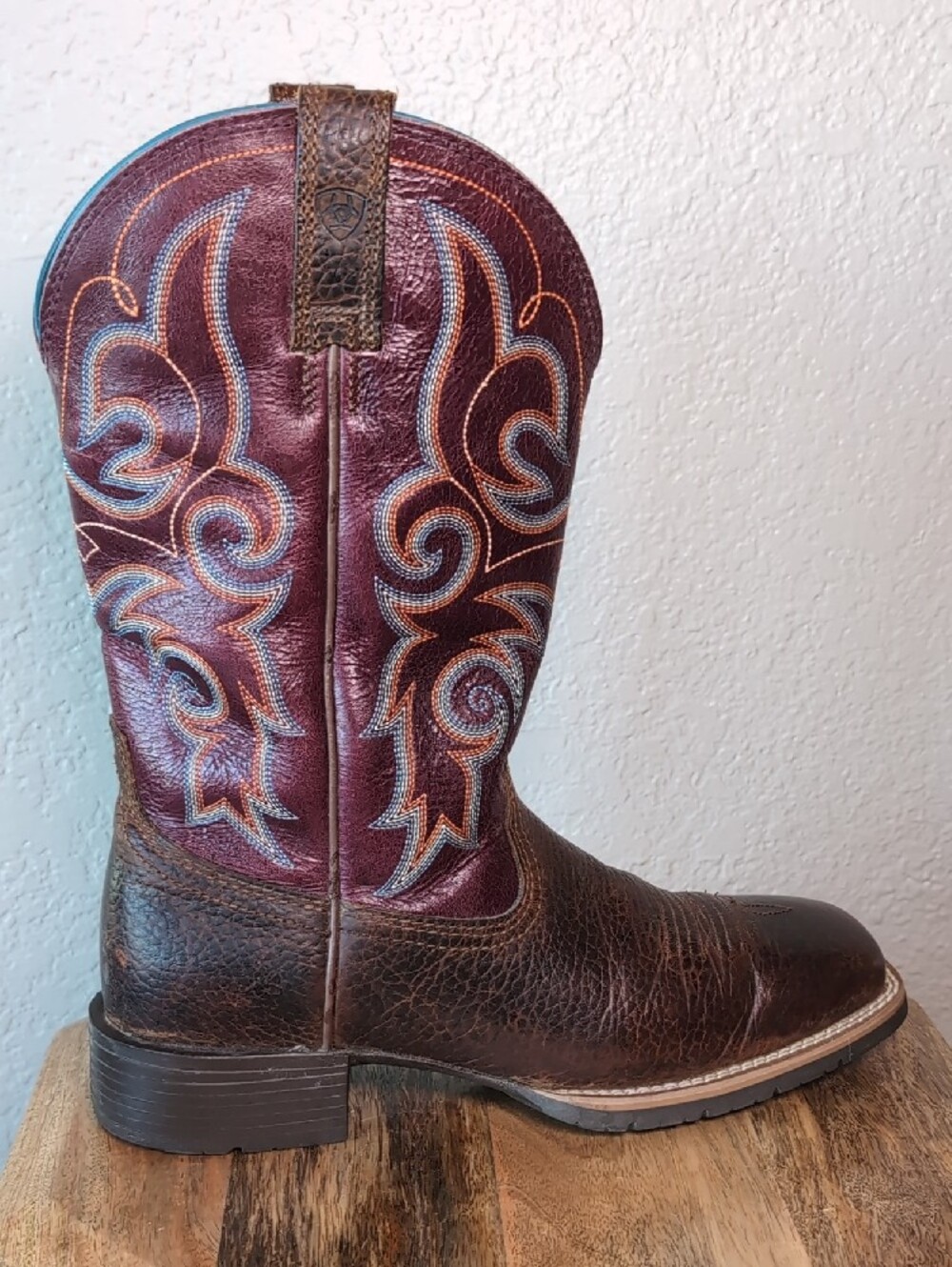 Ariat Burgundy Western Cowgirl Boots - Picture 3 of 15
